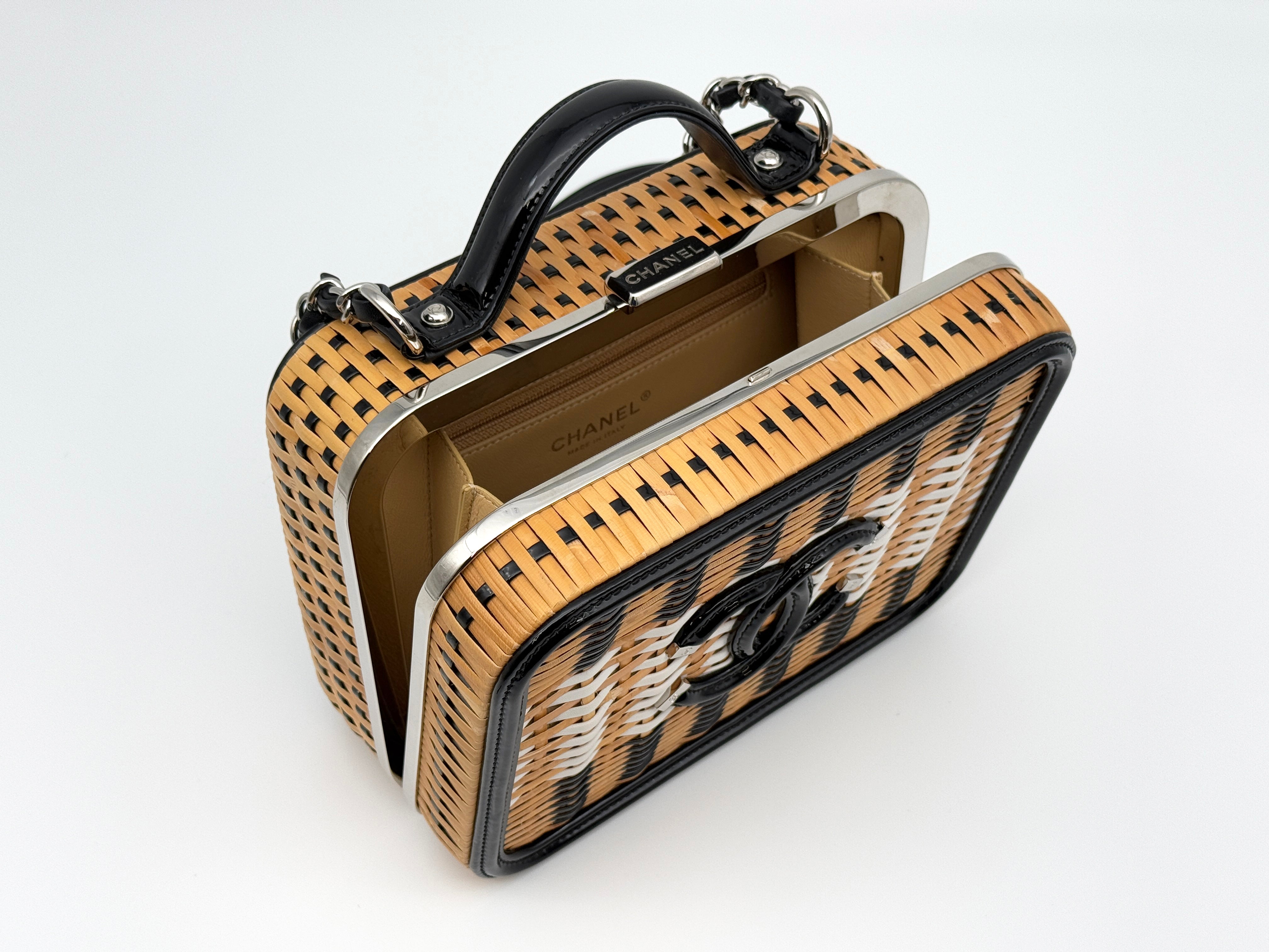 Chanel Medium CC Filigree Vanity Bag