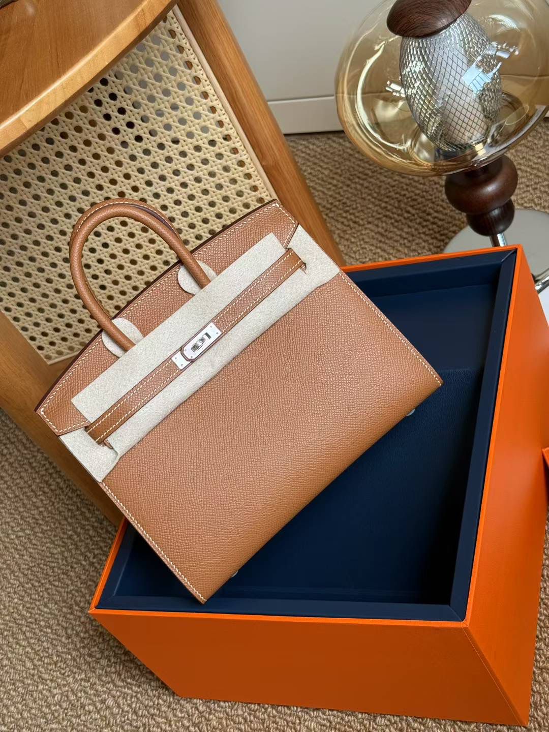 Structured Textured Leather Tote Bag with Contrast Stitching