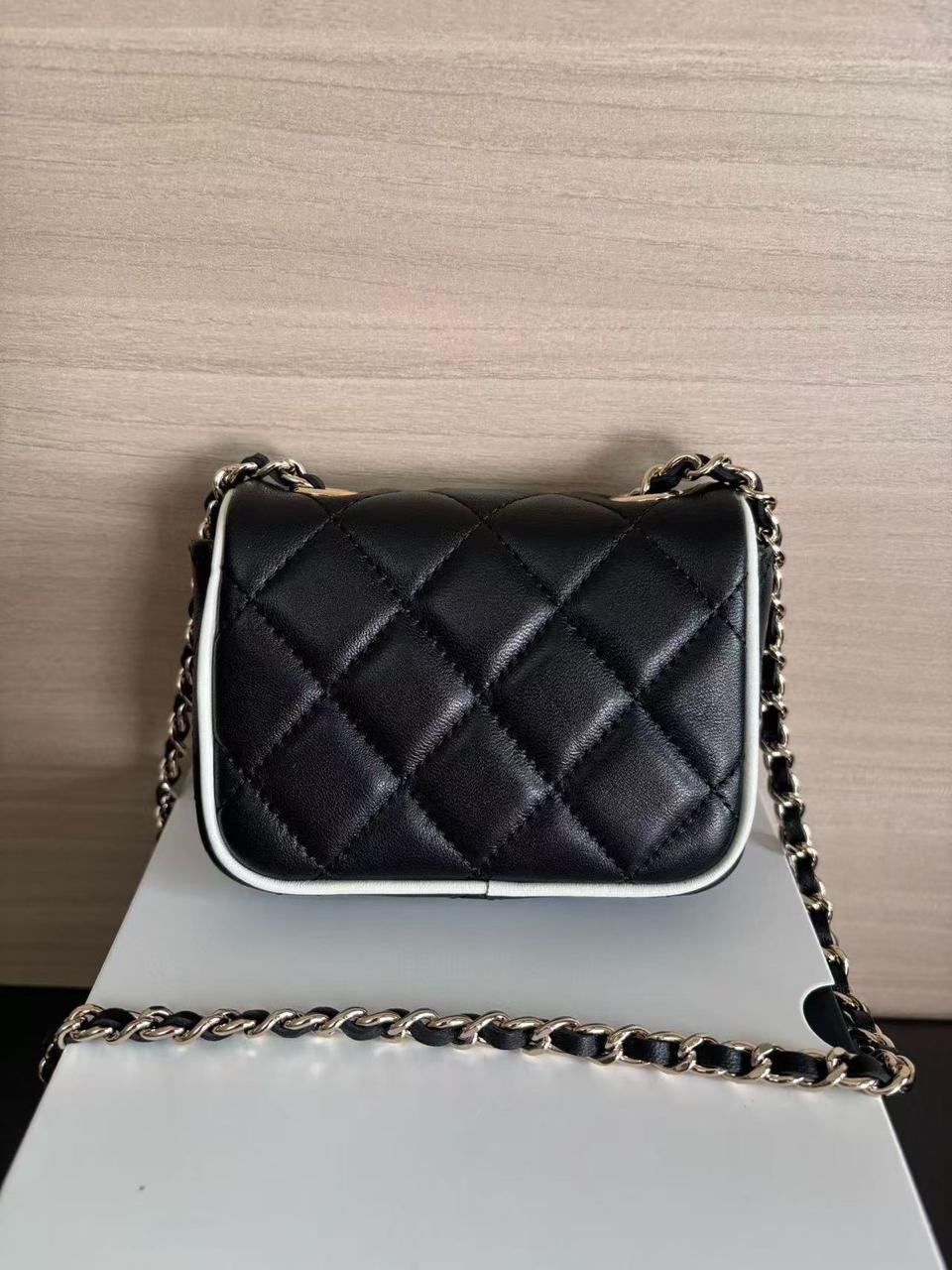 Mini flap Chanel