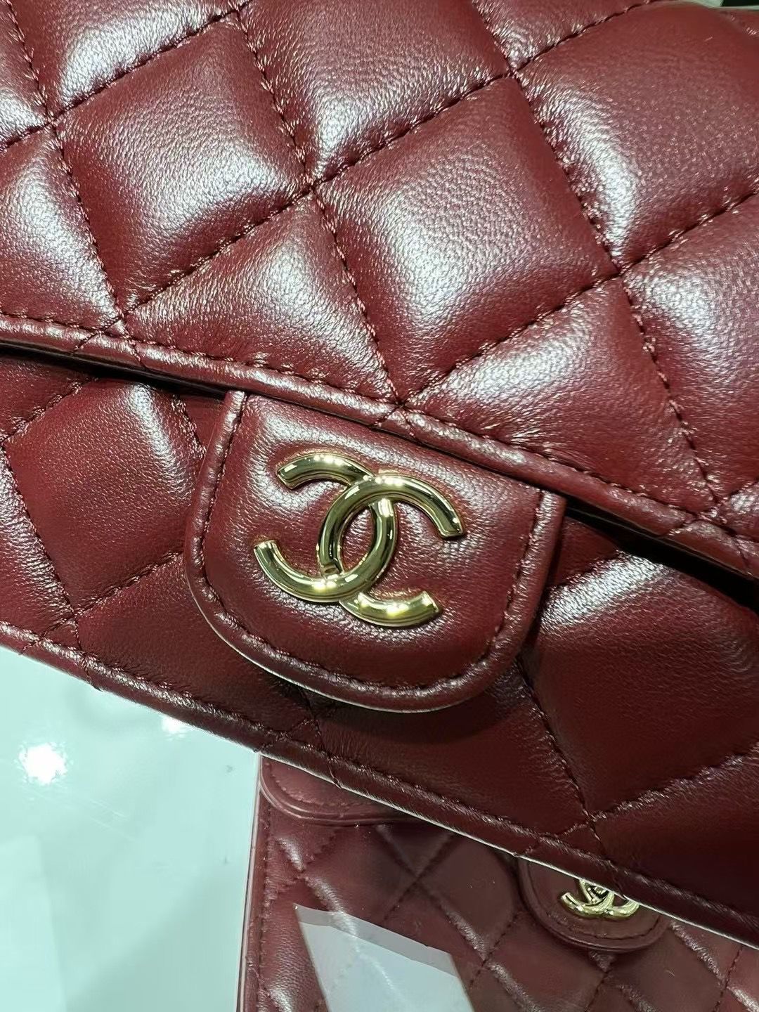 👜 Chanel Perfect Flap Bag