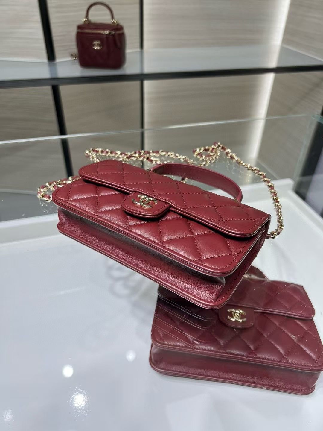 👜 Chanel Perfect Flap Bag