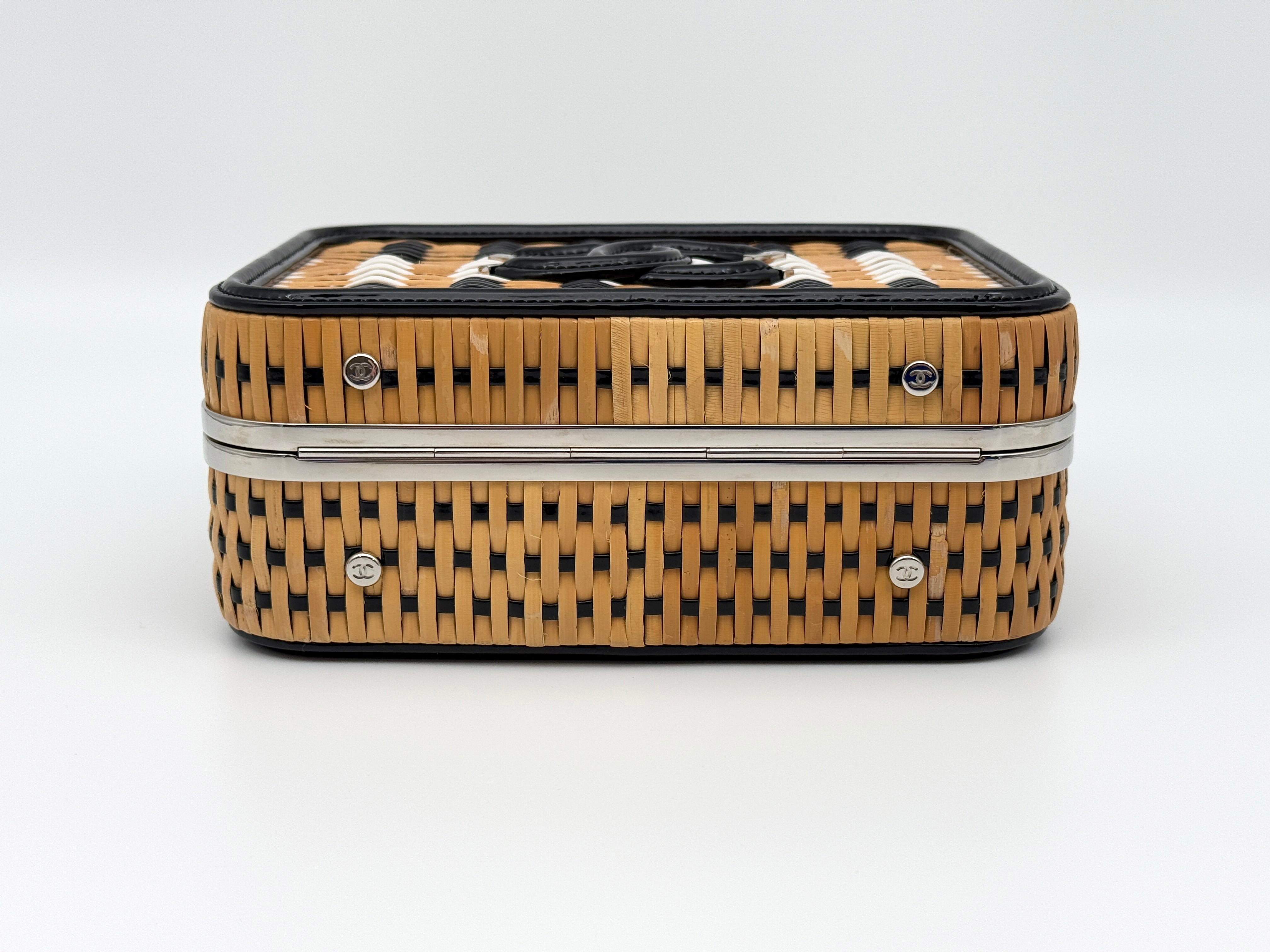 Chanel Medium CC Filigree Vanity Bag