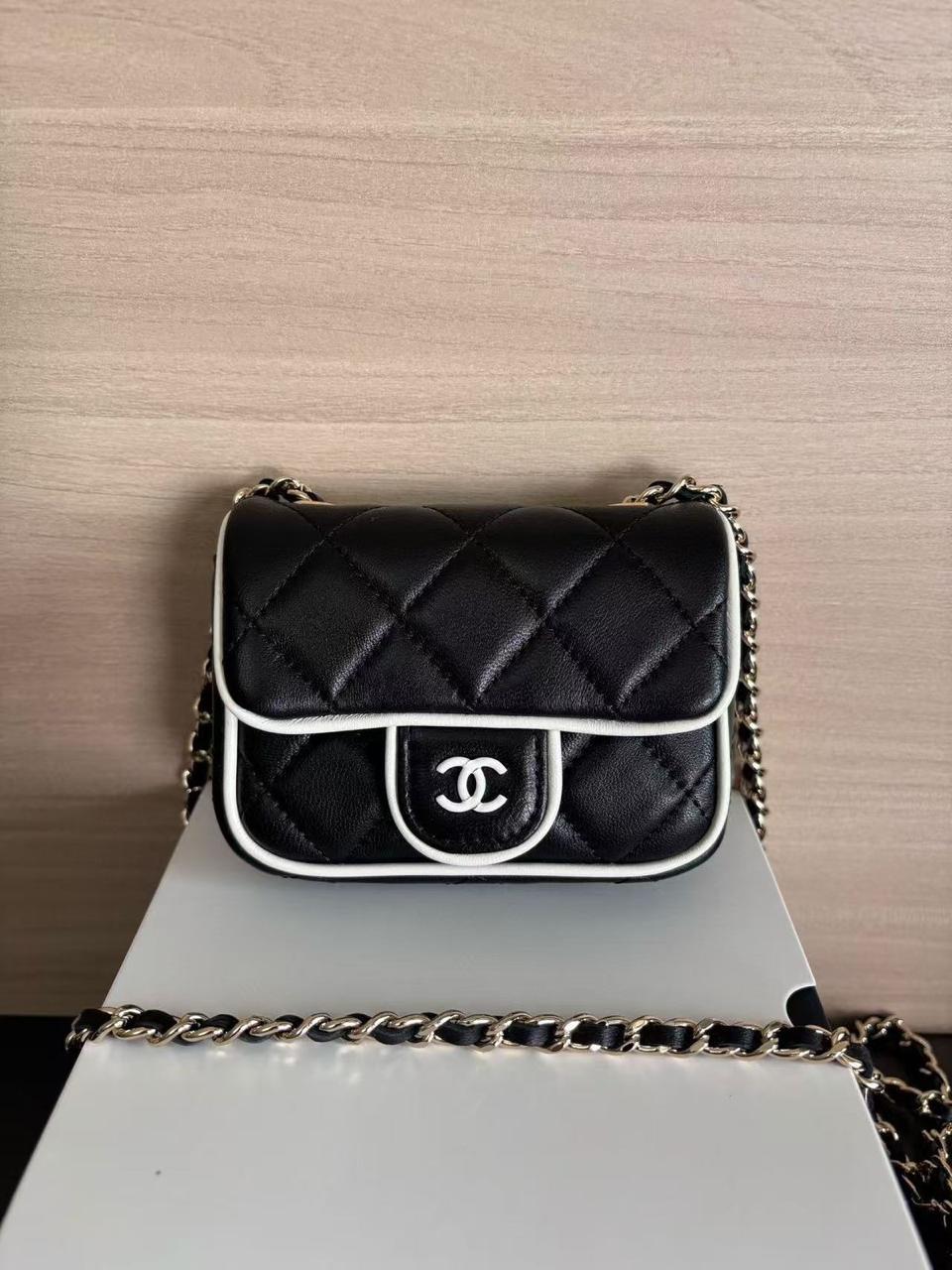 Mini flap Chanel