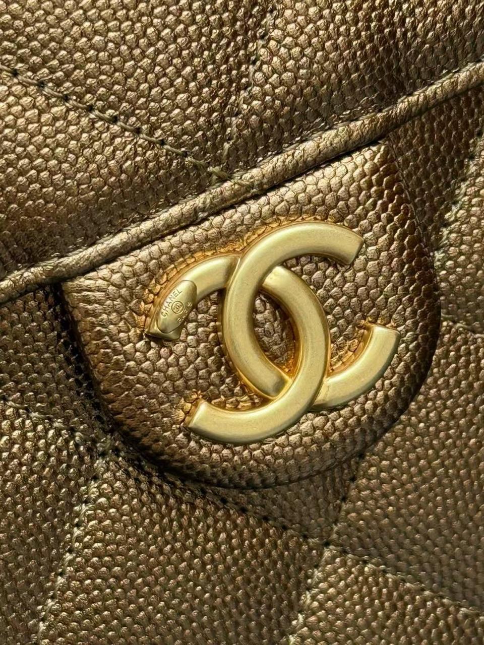 Chanel Quilted Bucket Bag – Burgundy Edition
